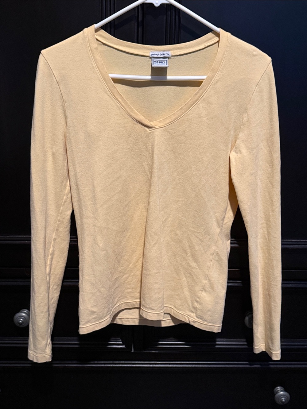 Old Navy Pale Yellow V-Neck Long Sleeve Tee
